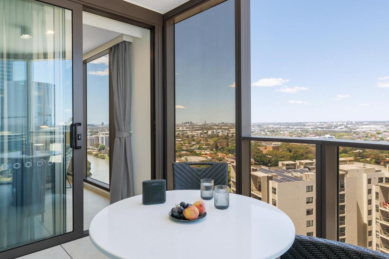 Meriton Suites George Street, Parramatta Sydney Esterno foto