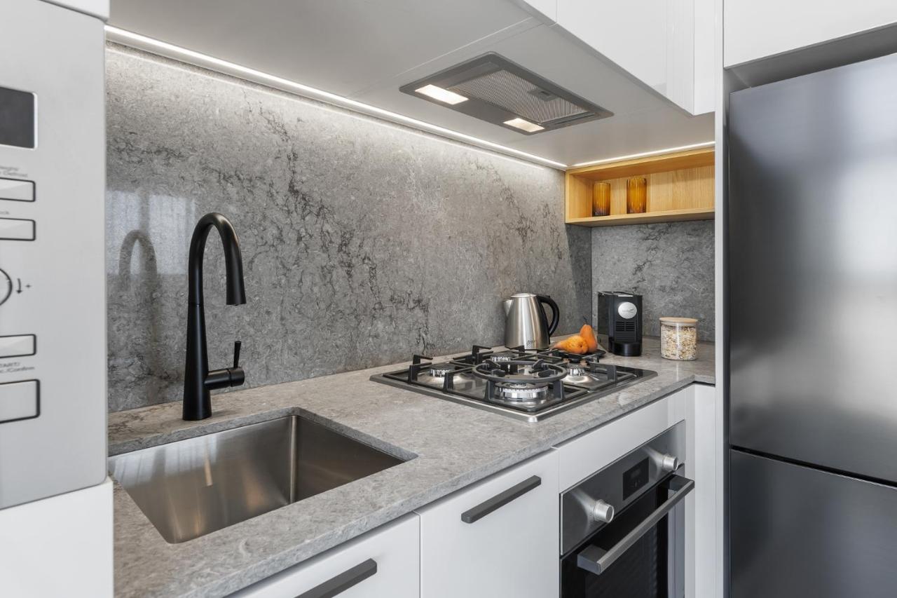 Meriton Suites George Street, Parramatta Sydney Esterno foto