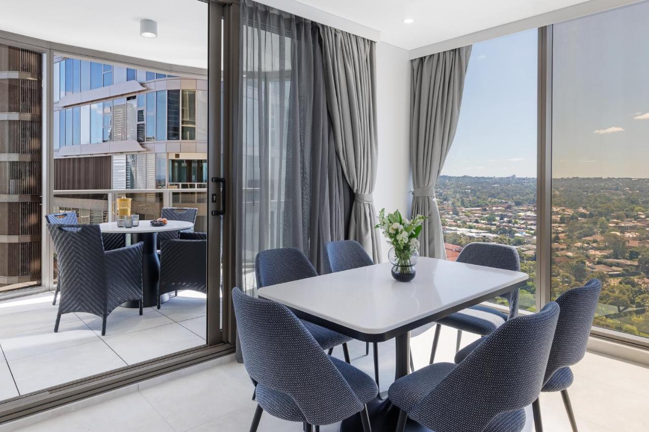 Meriton Suites George Street, Parramatta Sydney Esterno foto
