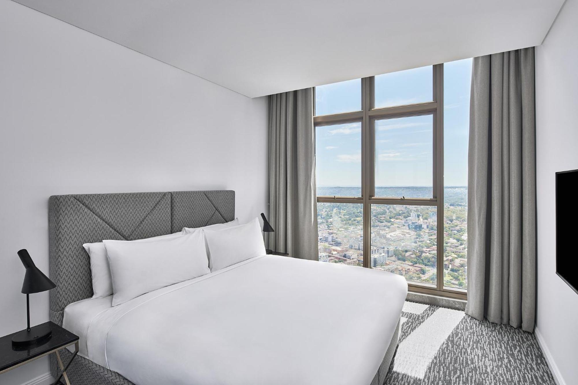 Meriton Suites George Street, Parramatta Sydney Esterno foto