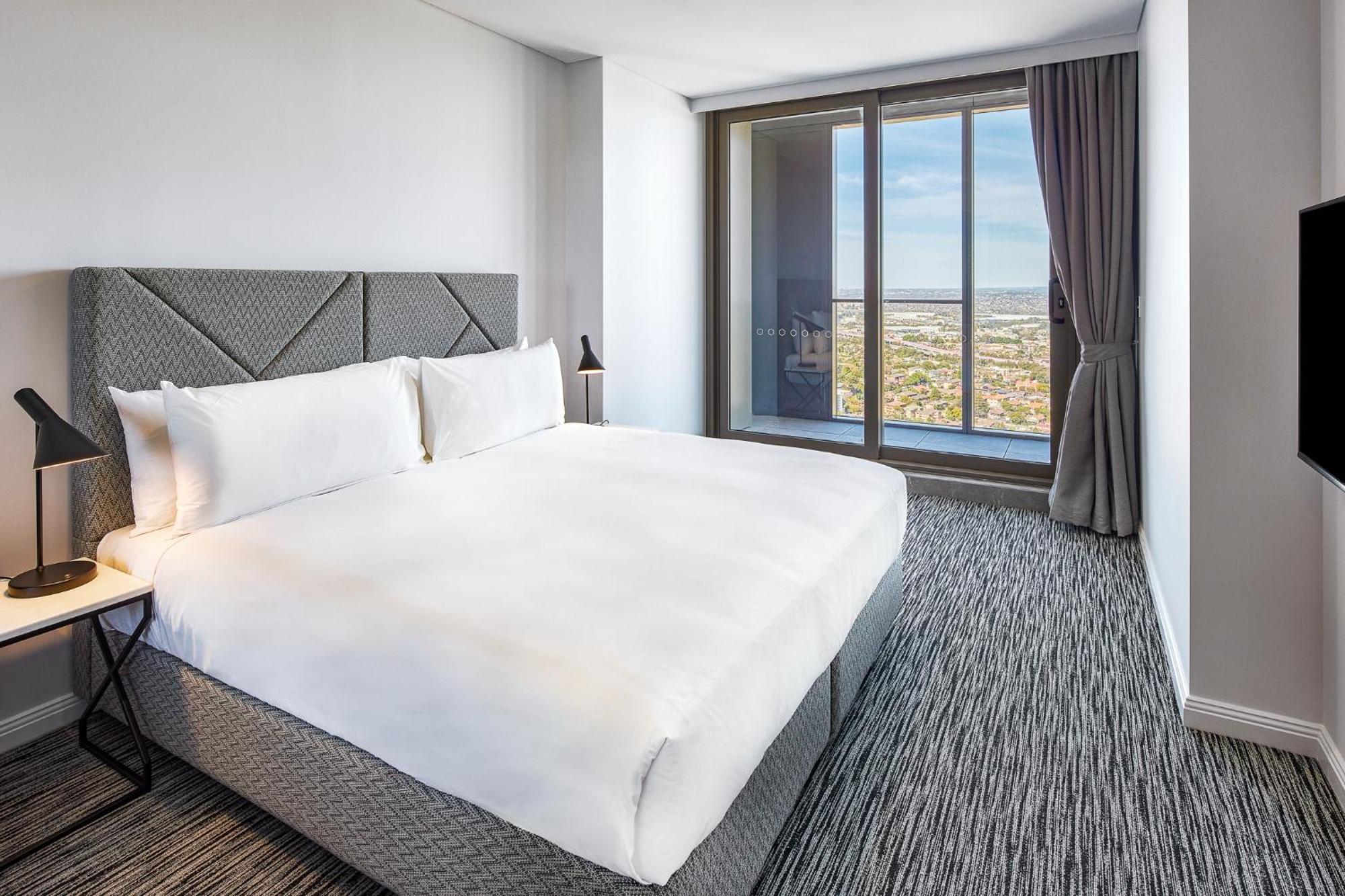 Meriton Suites George Street, Parramatta Sydney Esterno foto