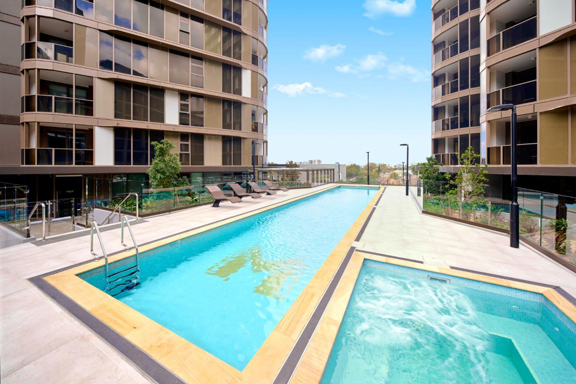 Meriton Suites George Street, Parramatta Sydney Esterno foto